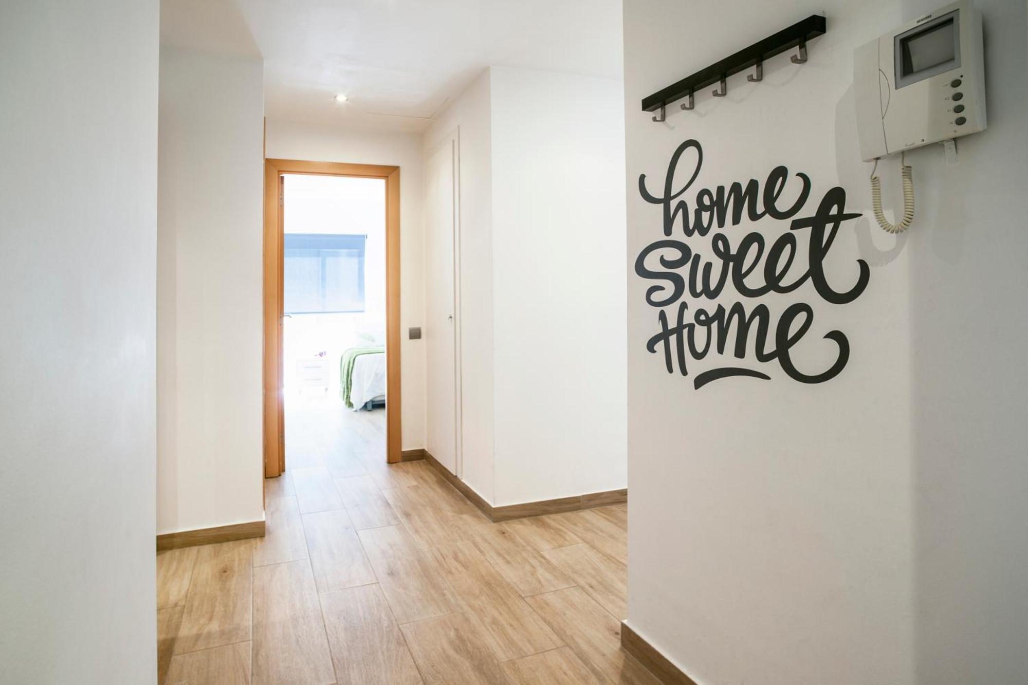 Feelathome Mozart Apartments Barcelona Luaran gambar