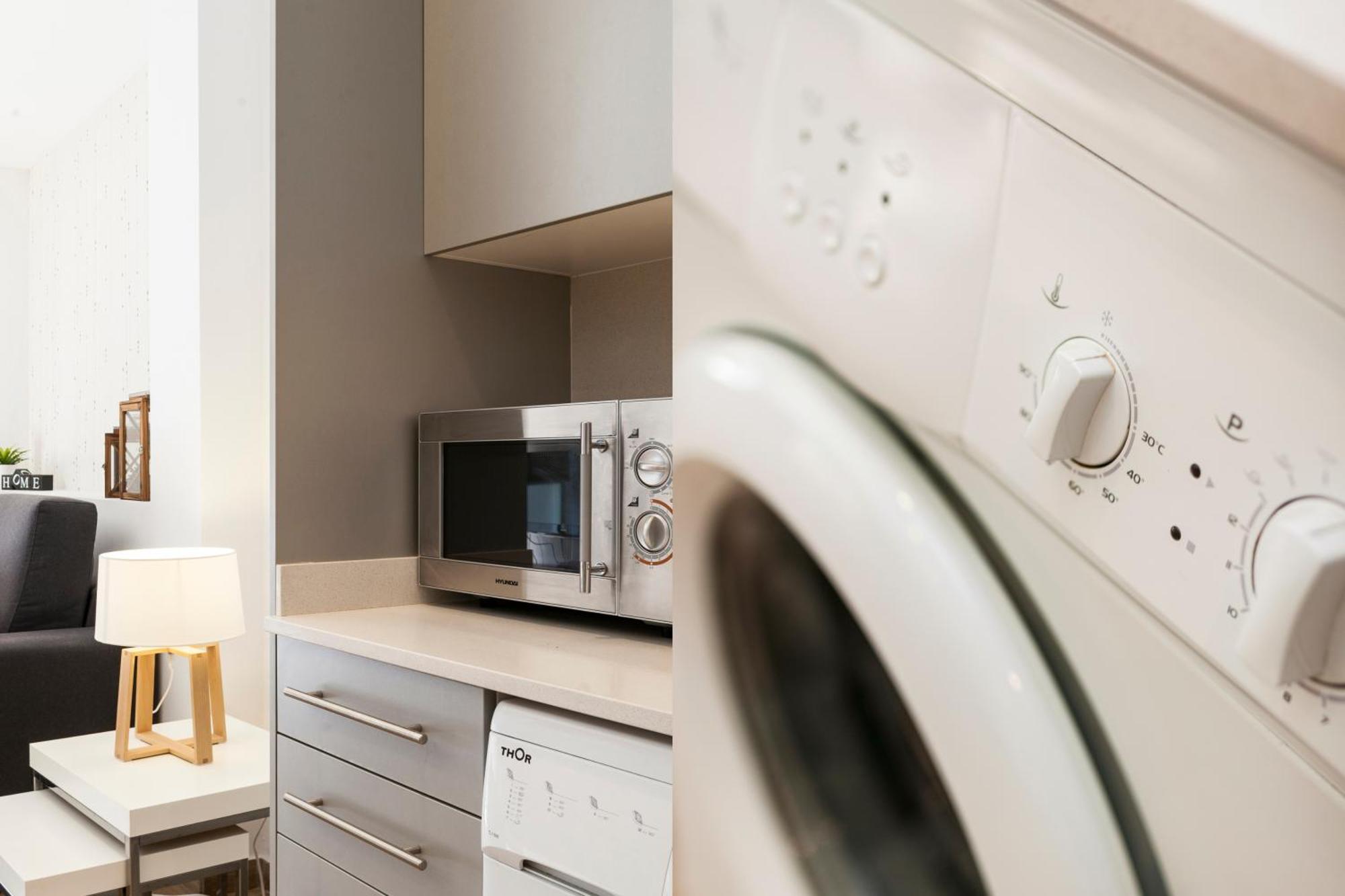 Feelathome Mozart Apartments Barcelona Luaran gambar