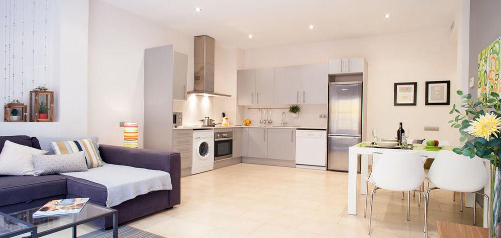 Feelathome Mozart Apartments Barcelona Luaran gambar
